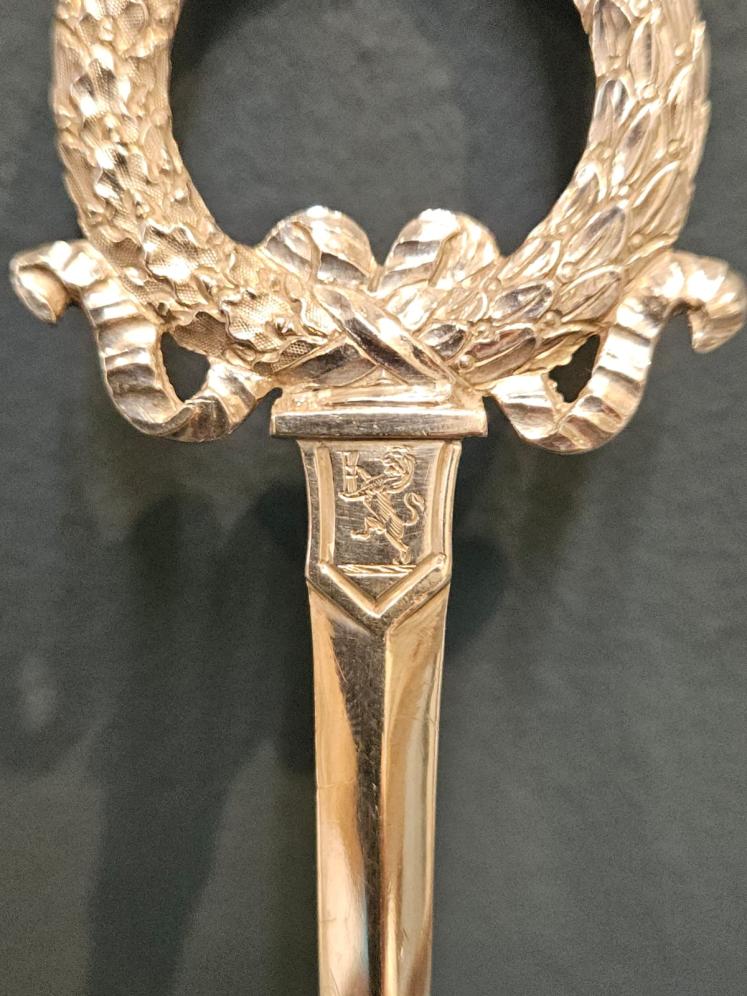Early Victorian Cast Silver Wreath Top Paper Knife - Image 5