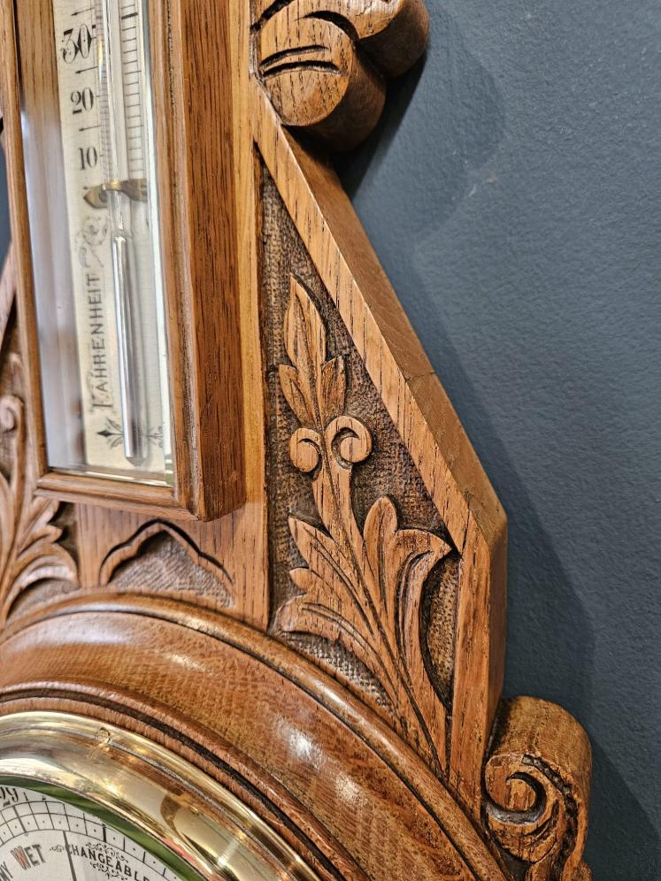 Compact Victorian Golden Oak Banjo Barometer - Image 4