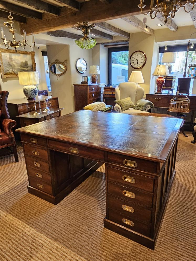Large Victorian Oak Partners Desk with Campaign Handles - Image 3
