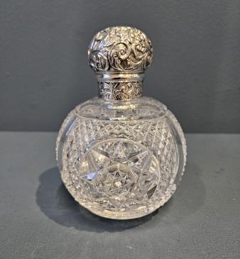 Late Victorian Cut Crystal Silver Topped Scent Bottle  - Image