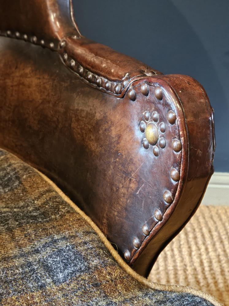 Superb Arts and Crafts Leather Fireside Chair - Image 6