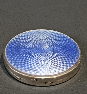George V Silver and Blue Engine Turned Enamel Compact - Image
