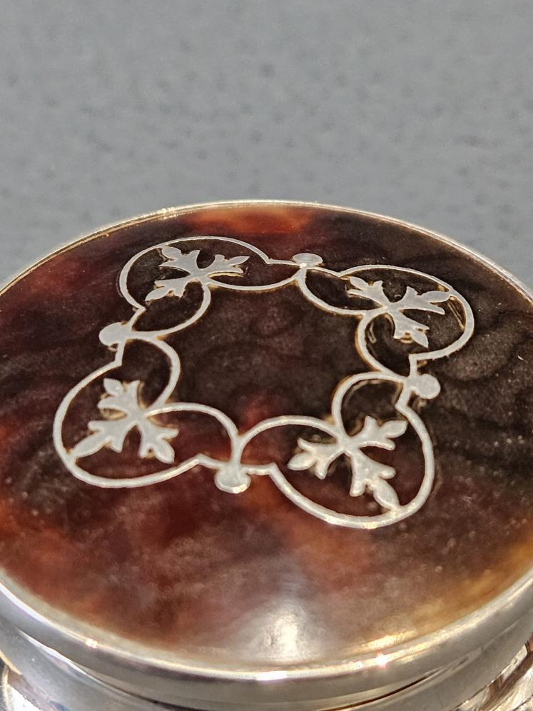 Silver and Inlaid Tortoise Shell Table Top Pill Pot - Image 4