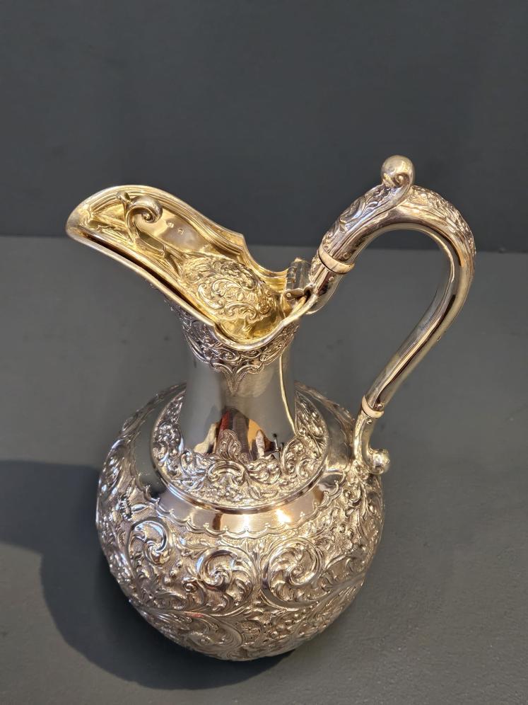 Superb Victorian 18 Troy Oz Glasgow Silver Wine Jug - Image 3