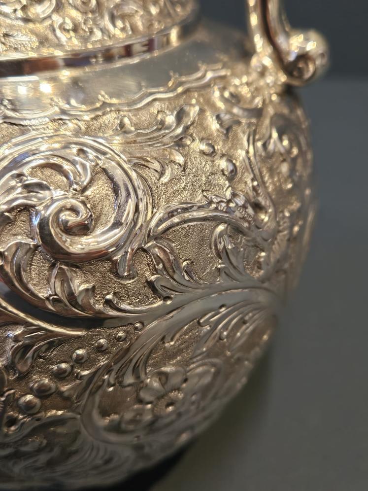 Superb Victorian 18 Troy Oz Glasgow Silver Wine Jug - Image 2