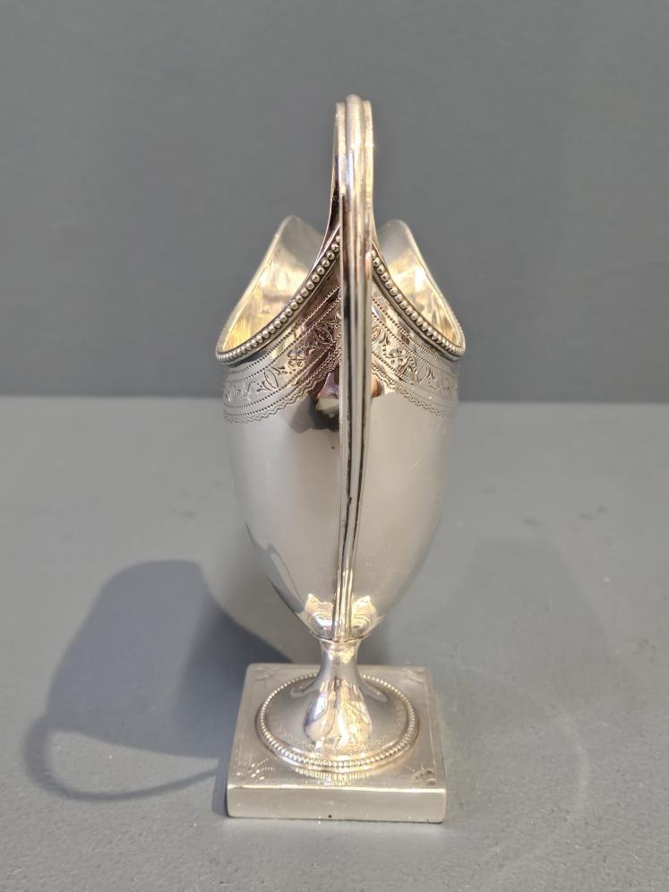 Fine Georgian Silver Cream Jug by Henry Barnard  - Image 6