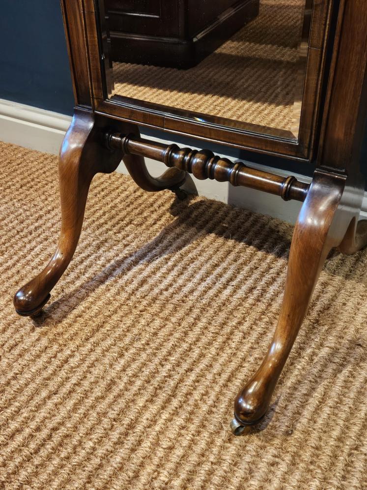 Superior Quality George III Style Cheval Mirror  - Image 7