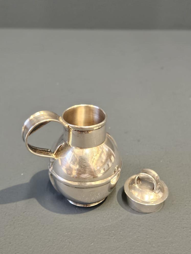 Silver Cream Jug with Guernsey Hallmark - Image 4