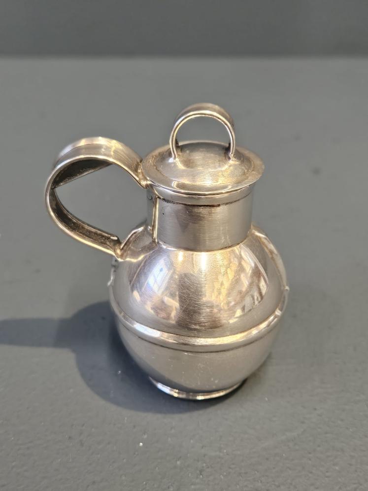Silver Cream Jug with Guernsey Hallmark - Image 2