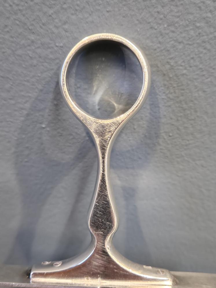 Superb Silver Magnifying Glass - Image 3