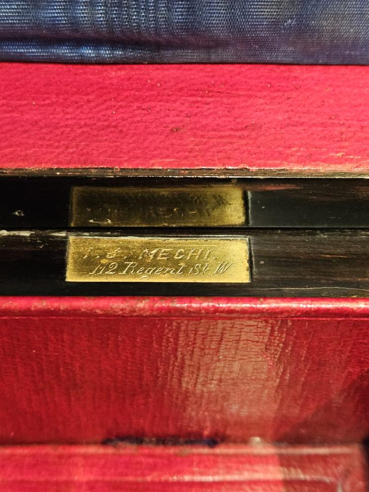 Victorian Coromandel Games Box with Original Interior and Contents - Image 8
