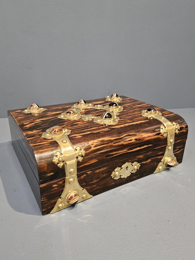 Victorian Coromandel Games Box with Original Interior and Contents - Image 1