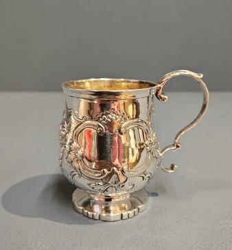 Fine Quality William IV Silver Mug - Image