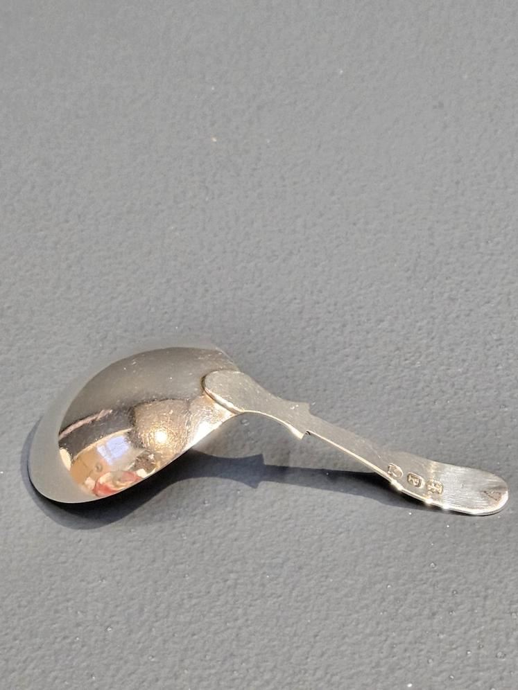 Georgian Silver Caddy Spoon - Image 4