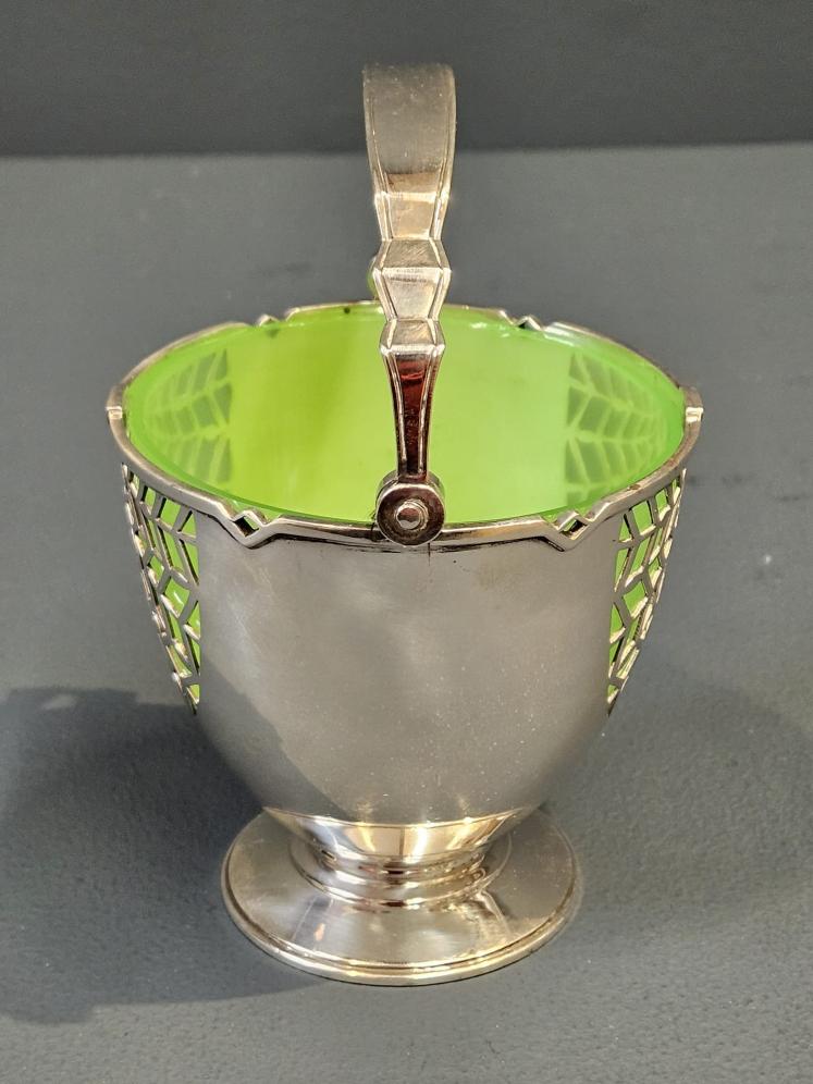 Mappin & Webb Silver Sugar Basket and Liner  - Image 6
