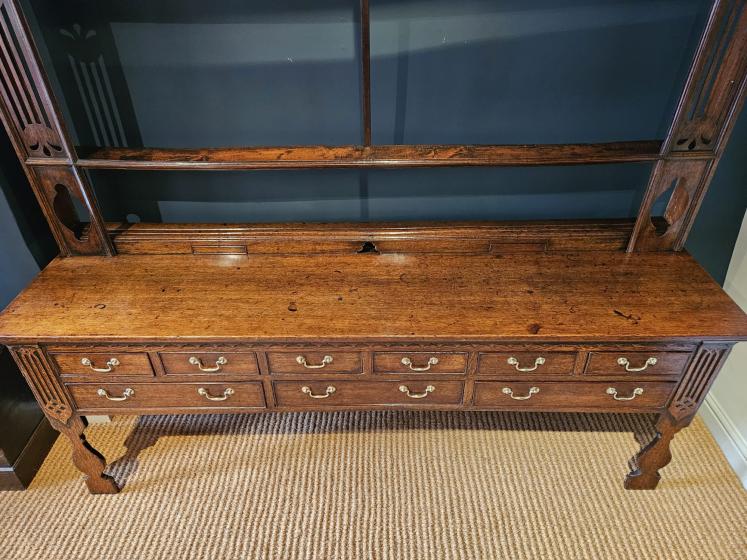 Outstanding George II Oak Country House Dresser and Rack - Image 11