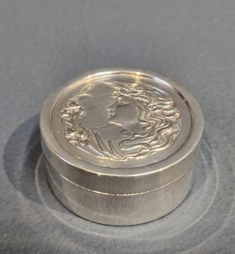 Silver Art Nouveau Pill Box - Image