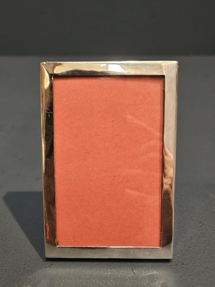 Small Polished Silver Photo Frame - Image 1