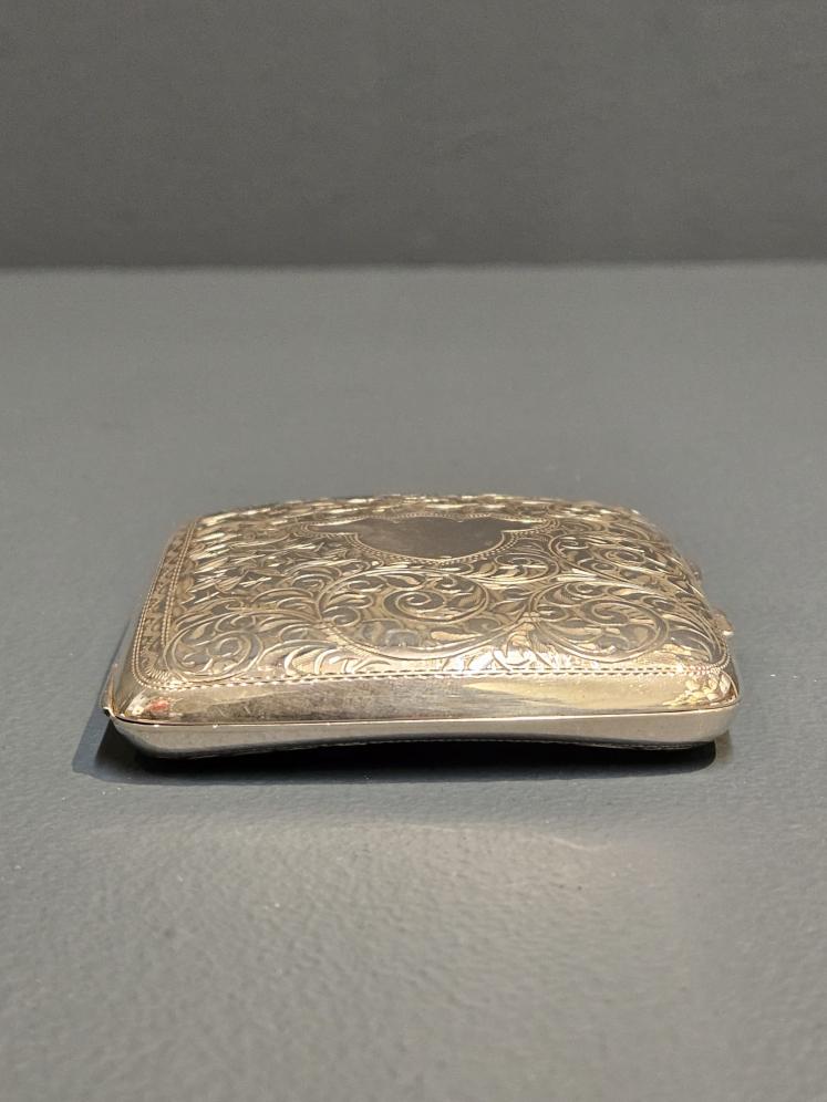 Chased Silver Cheroot Case  - Image 5