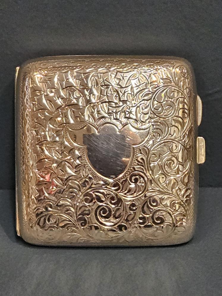 Chased Silver Cheroot Case  - Image 2