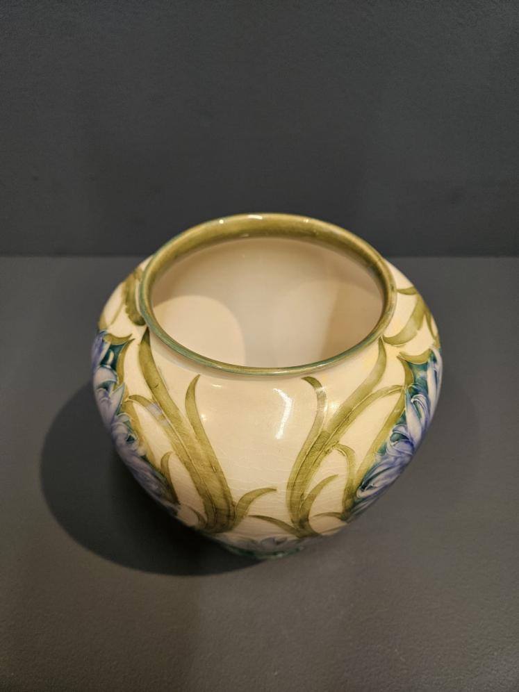 Rare Moorcroft McIntyre Cornflower on White Vase - Image 2