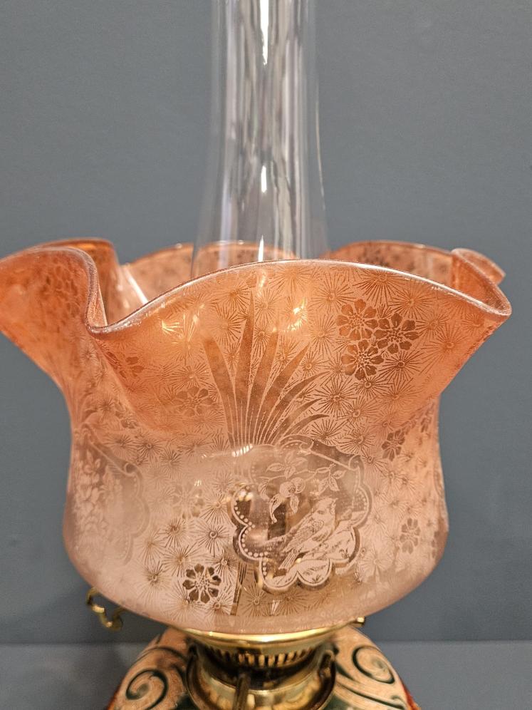 Unusual Doulton Lambeth Oil Lamp and Shade - Image 5