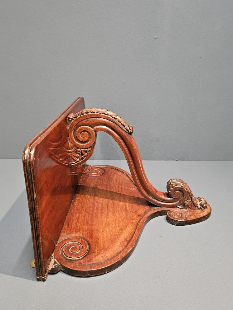 Superb William IV Mahogany Wall Bracket - Image 6