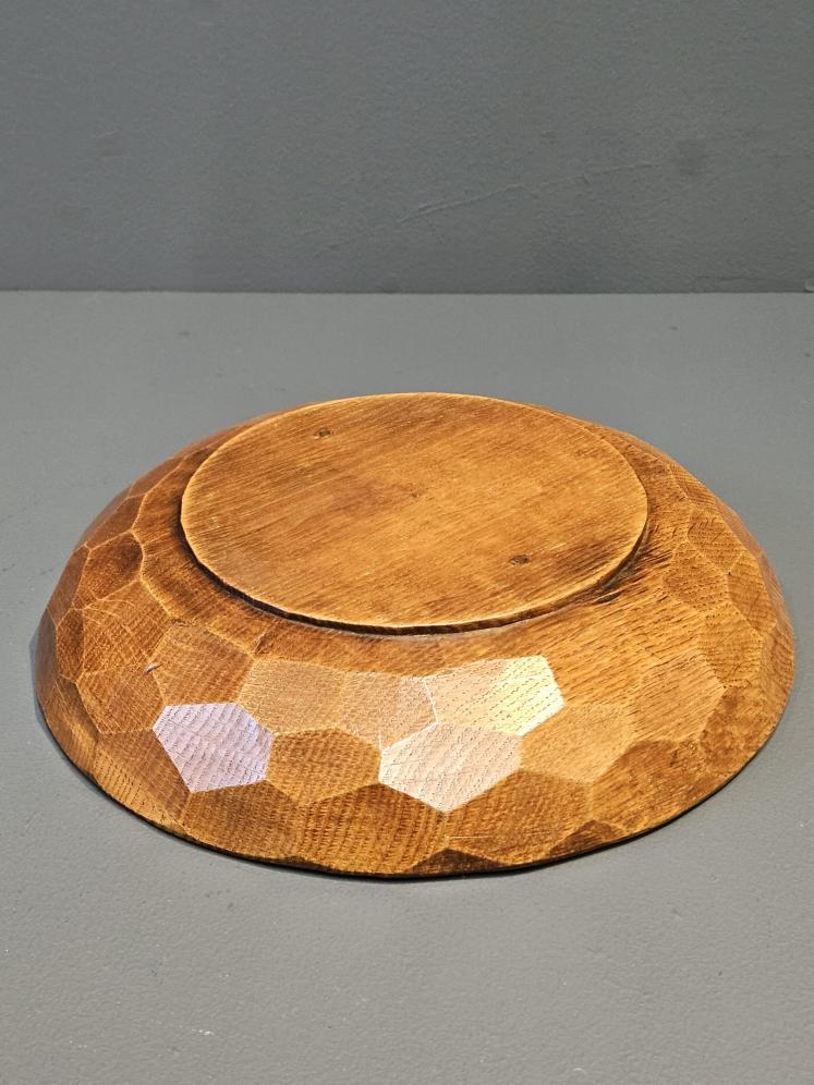 Superb 1950's Thompson of Kilburn Mouseman Adzed Oak Bowl - Image 5