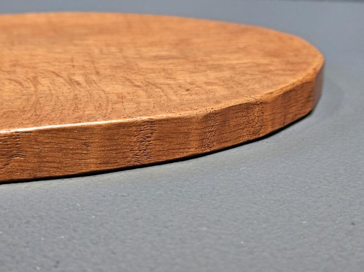 Thompson of Kilburn Mouseman Adzed Oak Cheese Board - Image 3