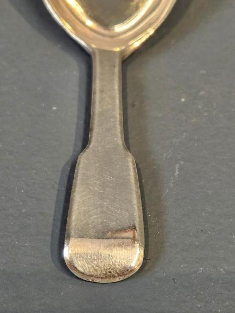 Superior Quality Georgian Silver Caddy Spoon - Image 6