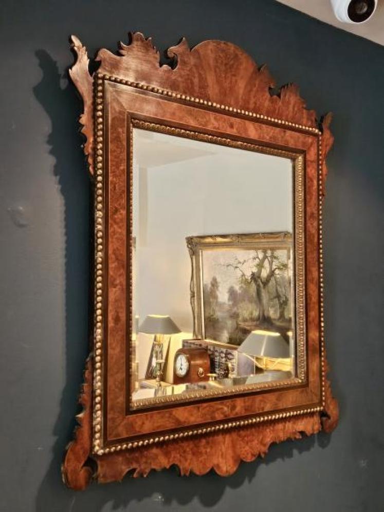 Late Georgian Burr Walnut Mirror   - Image 7