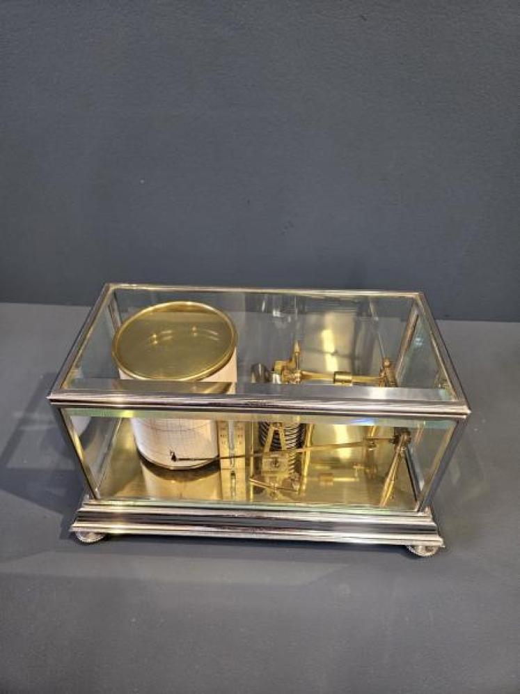 Unusual Edwardian Brass and Nickel Plated Case Barograph - Image 3