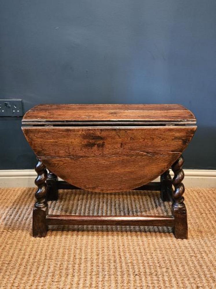 George I Oak Drop Leaf Occasional Table - Image 6