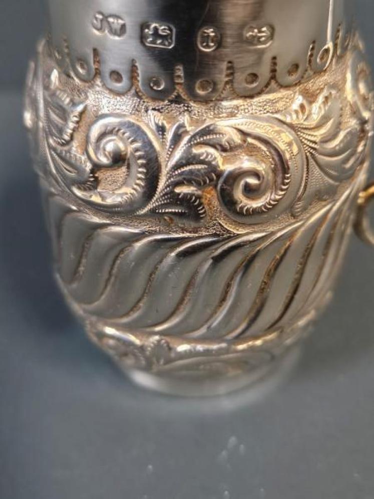Small Victorian Silver Cream Jug - Image 2
