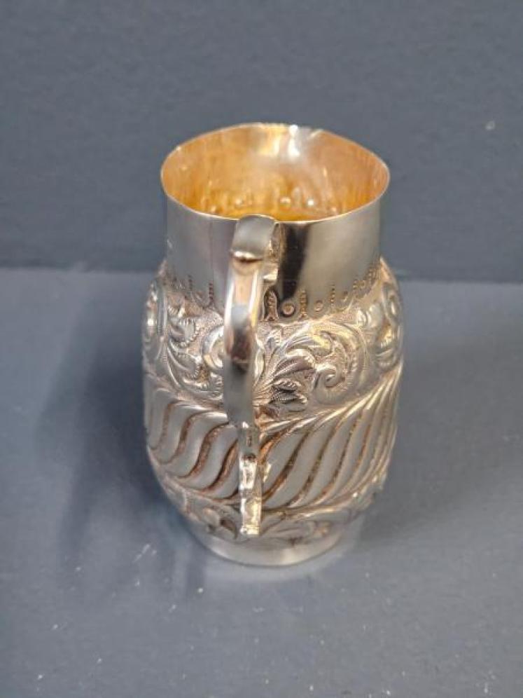 Small Victorian Silver Cream Jug - Image 3