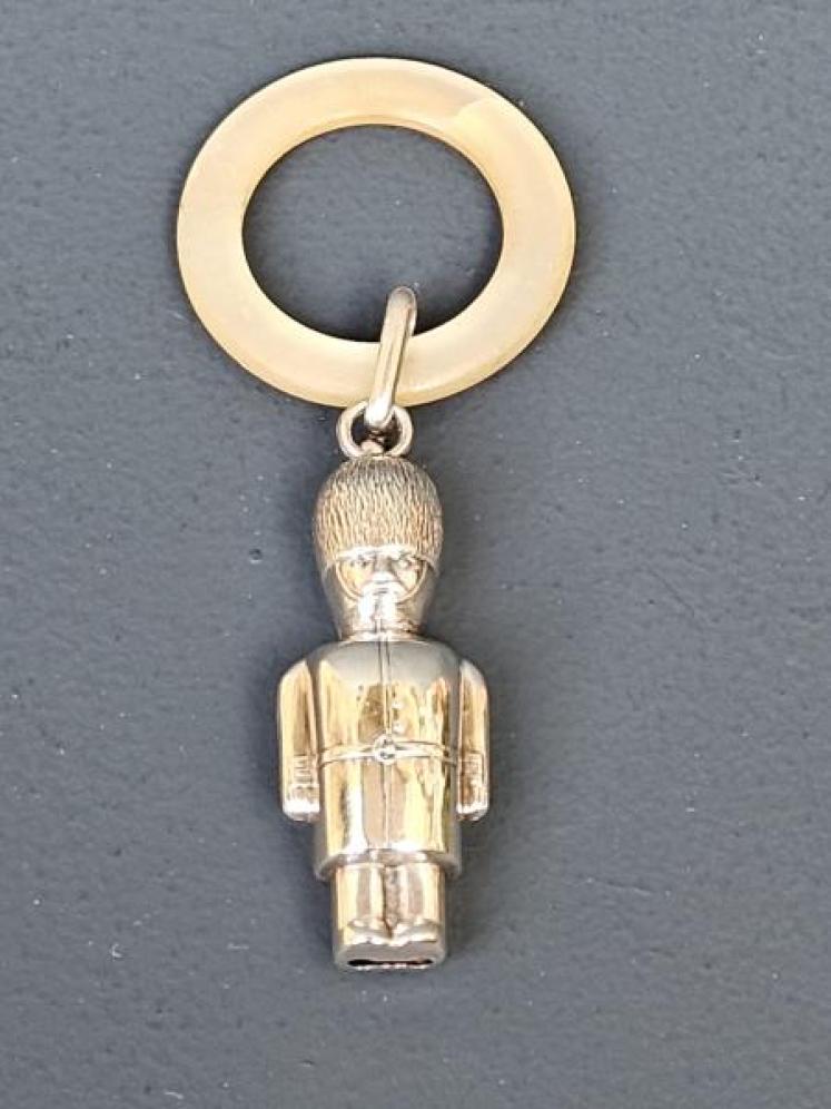 Rare Kings Guard Glasgow Silver Rattle - Image 1