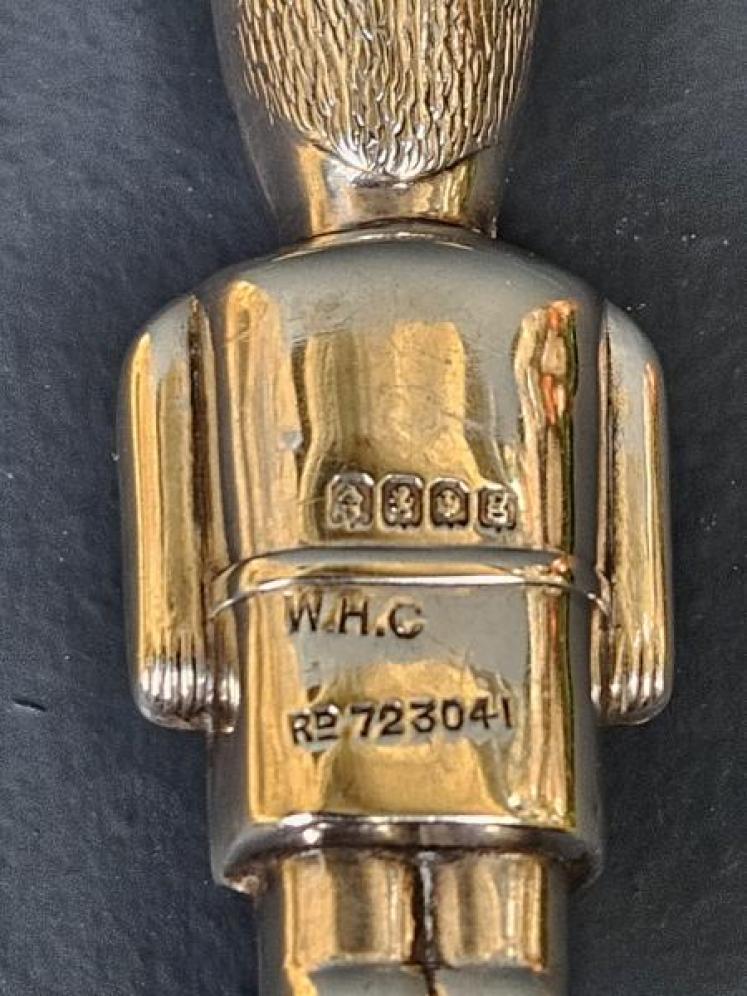 Rare Kings Guard Glasgow Silver Rattle - Image 5