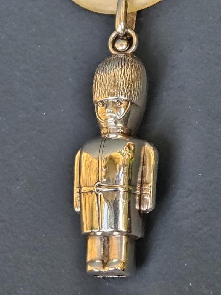 Rare Kings Guard Glasgow Silver Rattle - Image 6