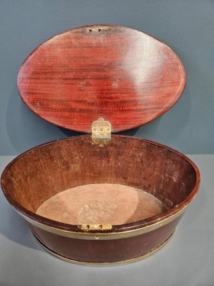 Georgian Mahogany and Brass Bound Judges Wig Box - Image 3