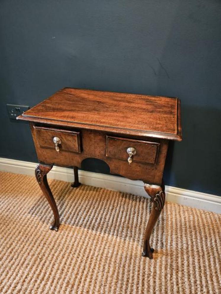 Small Proportion Queen Anne Style Walnut Lowboy - Image 7