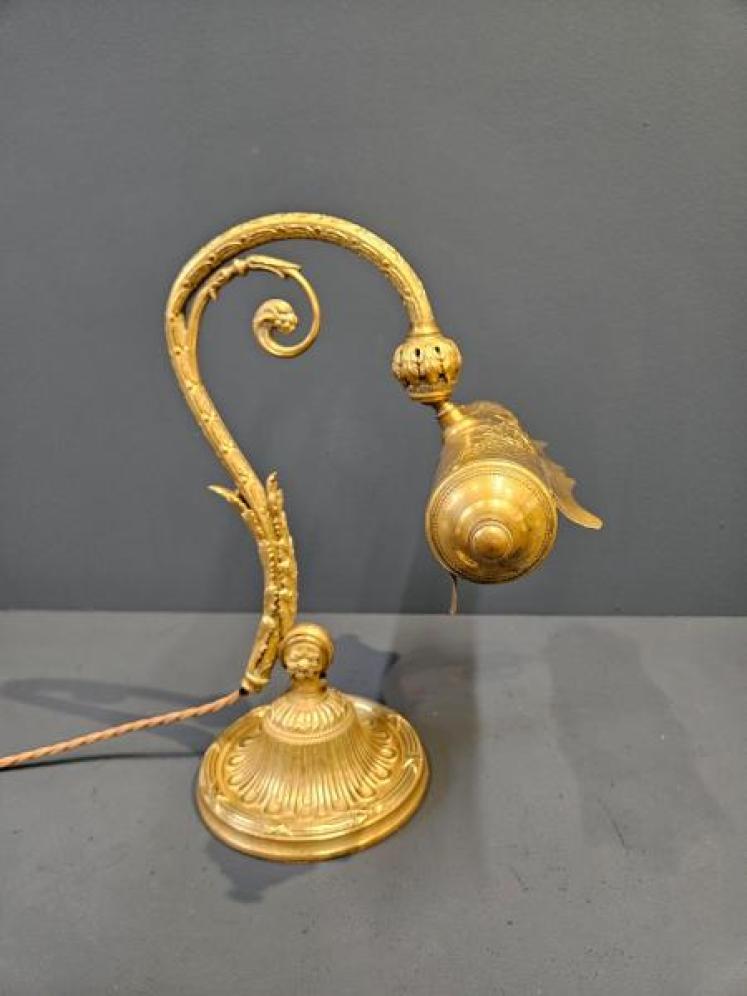 Edwardian Gilt Brass Desk Lamp - Image 2