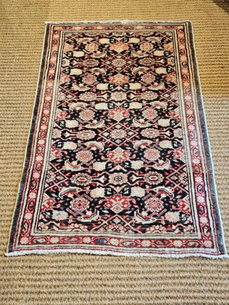 Persian Pure Wool Rug - Image 1