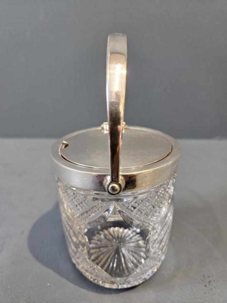 Hukin & Heath Silver Topped Preserve Pot with Handle Closing Lid - Image 4