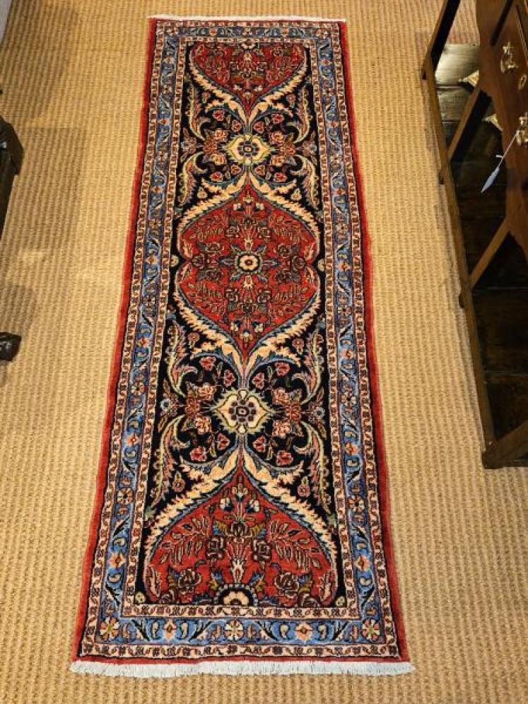 7' 6" Persian Pure Wool Runner  - Image 3