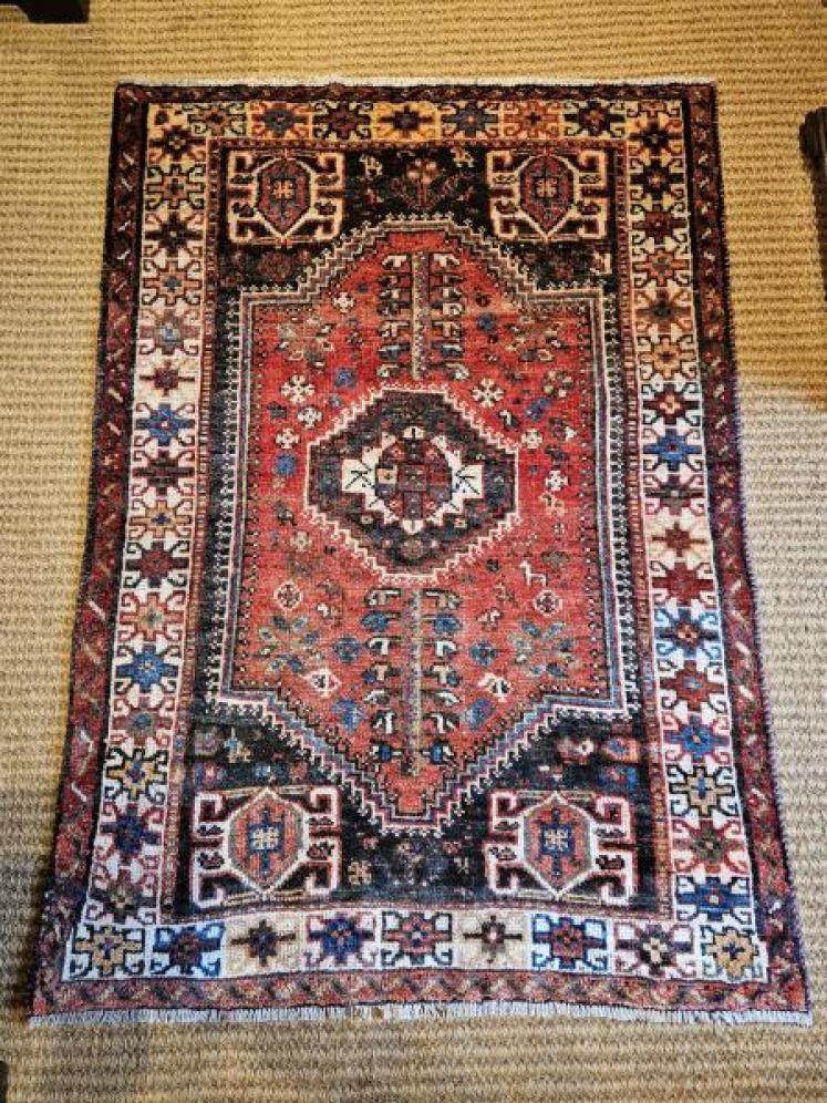 Persian 'Shiraz' Wool Rug - Image 1