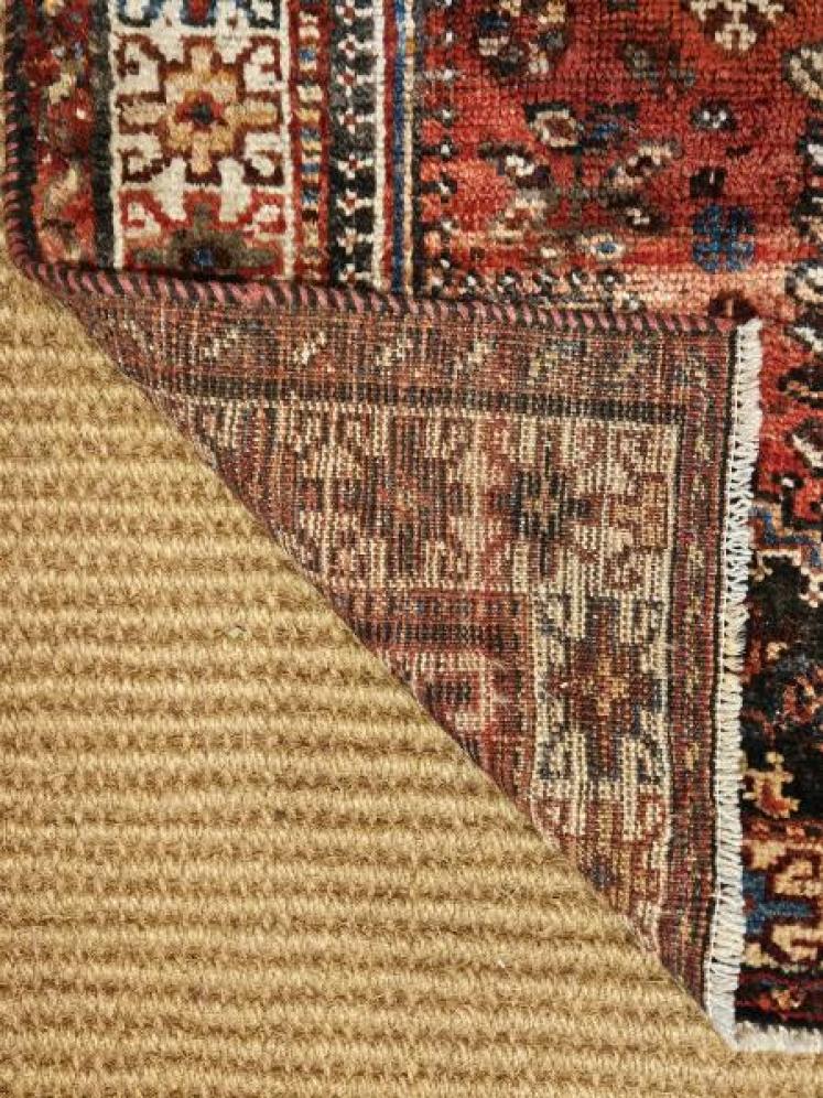 Persian 'Shiraz' Wool Rug - Image 5