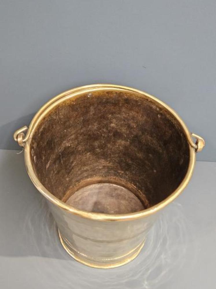 Early Victorian Brass Campaign Bucket - Image 3