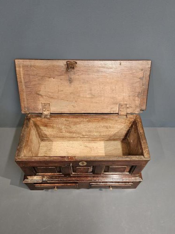 Small George II Coffer Bach - Image 3