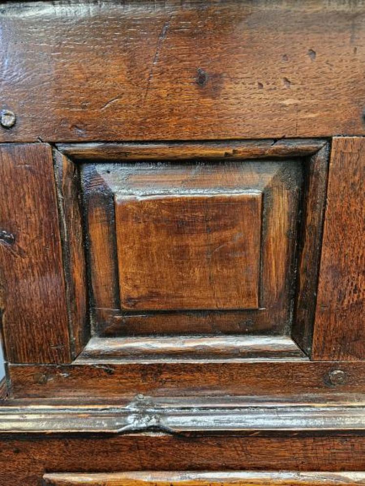 Small George II Coffer Bach - Image 5