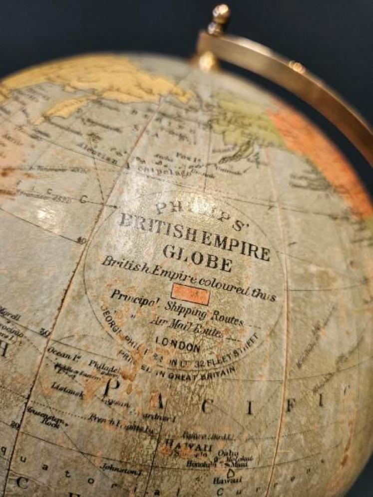 1930's 8" Geographia Globe - Image 3